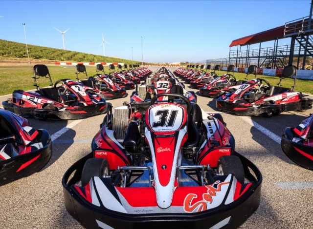  Sodi karts in three rows 