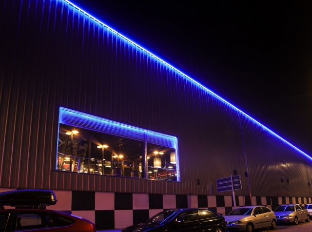 Lateral exterior del karting