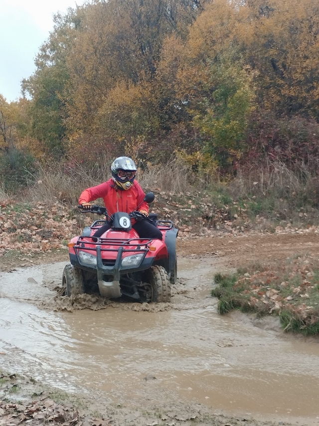 Opinión de Jackie sobre Ruta en quad en la Sierra Norte 1 hora y media