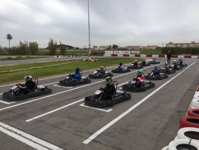 Parrilla de salida en el circuito