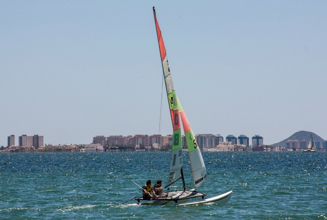 Vela con vistas