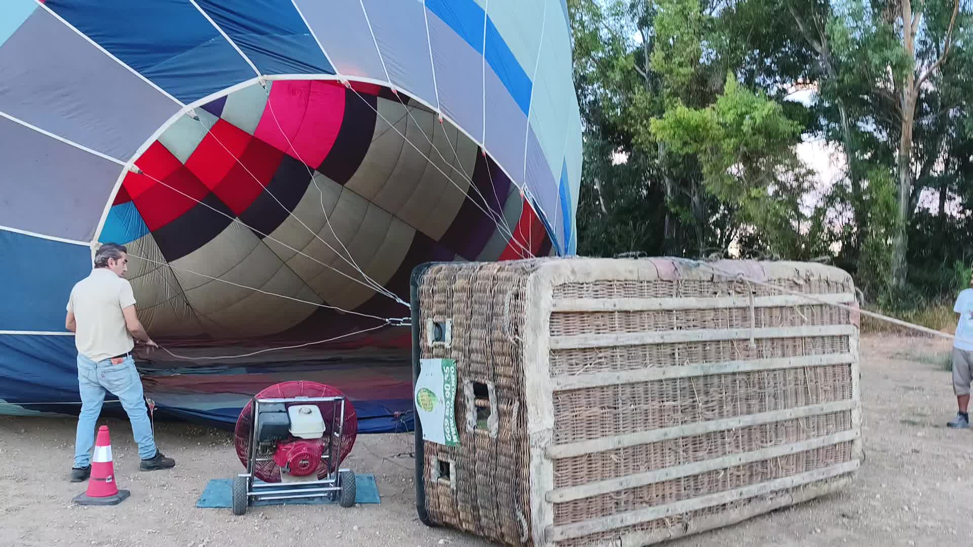res_o-67667-paseo-en-globo_de_vicente-vigo-arroyo_17889610565181.mp4