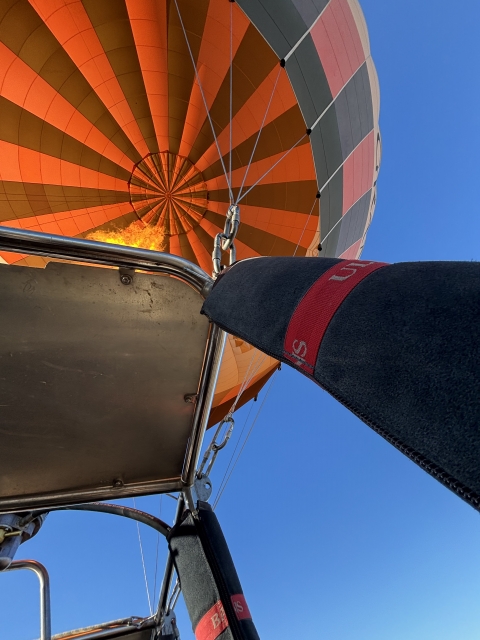 Opinione di Isabel su Volo in mongolfiera a Guadix Sierra Nevada e colazione