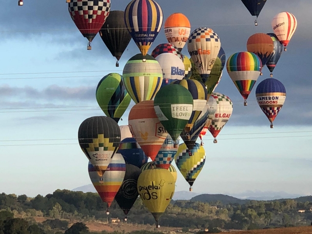  Balloons in Manacor 