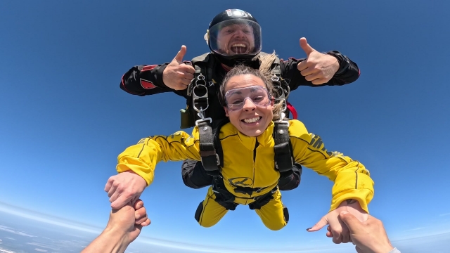 Salto tandem en Bollullos