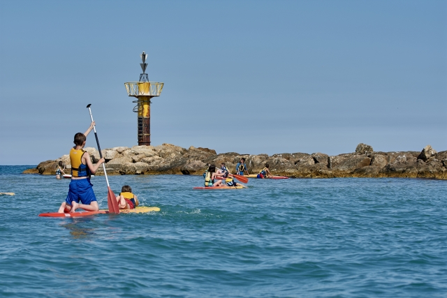 Paddle Surf sur la plage de Tamarit 
