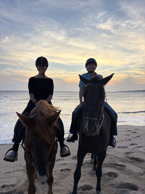 Review of Cristina about Bolonia Beach sunset horseback riding excursion 1h