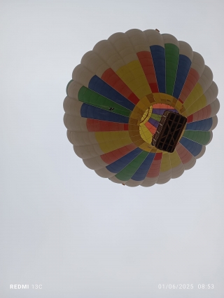 res_o-64575-paseo-en-globo_de_aurora-morales-guillen_17494862853084.jpg