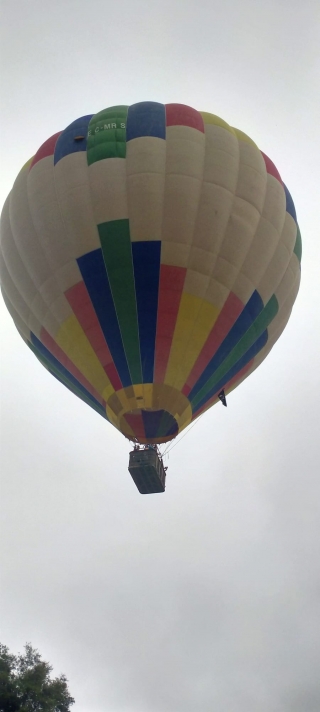 res_o-64575-paseo-en-globo_de_aurora-morales-guillen_17494862883799.jpg