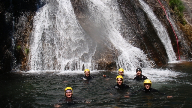  Foto di un gruppo di canyonisti 