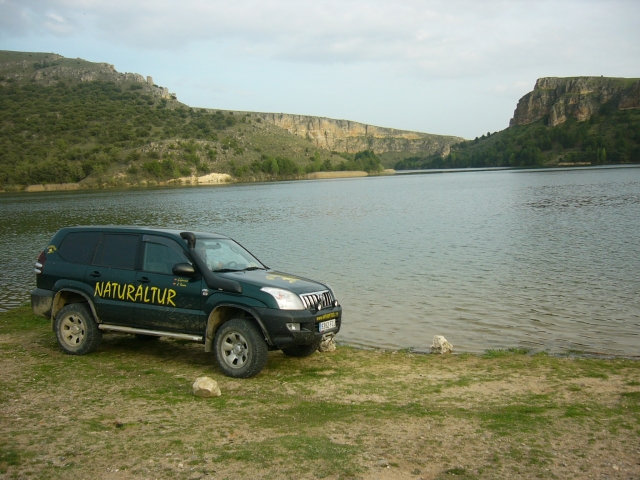  Sosta al lago 