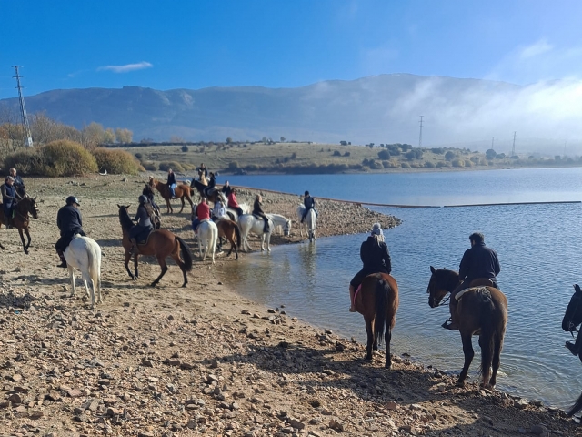Excursión a caballo cerca de Segovia