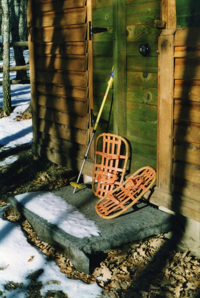 Preparando la excursion con raquetas