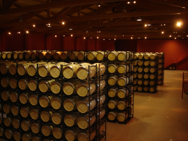 Sala de Barricas Bodega Emina