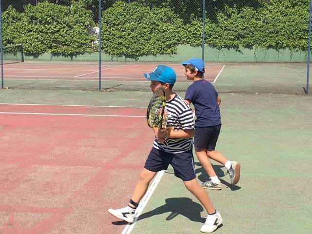  Jeux de tennis 