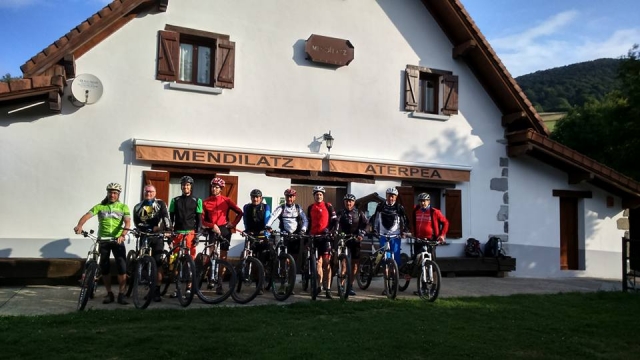 Grupo de ciclistas 