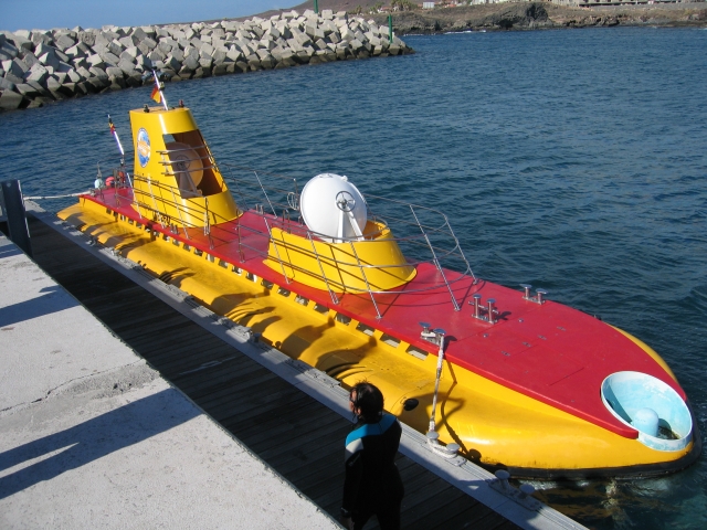  Submarine Sofaris submarine