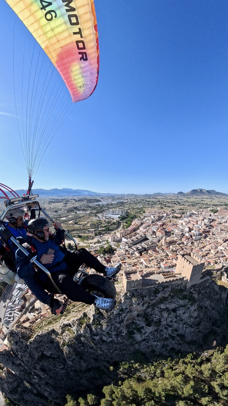 res_o-66851-paramotor_de_gema-garcia-garcia_img-8387_17796132765897.jpg