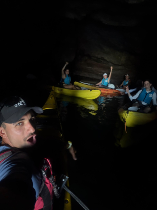res_o-67883-kayaks_de_gabriel-menchon-iglesias_17919812803757.jpg