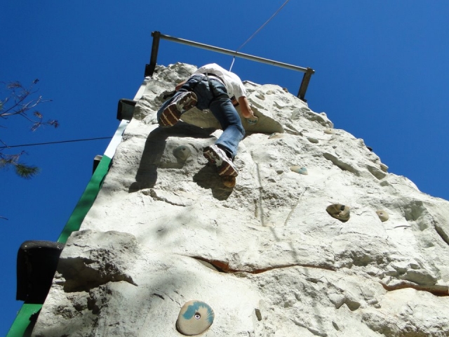 escalada en rocodromo