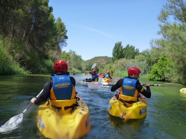 Kayak con AIGUAROCA 
