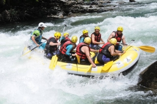 rafting.jpg
