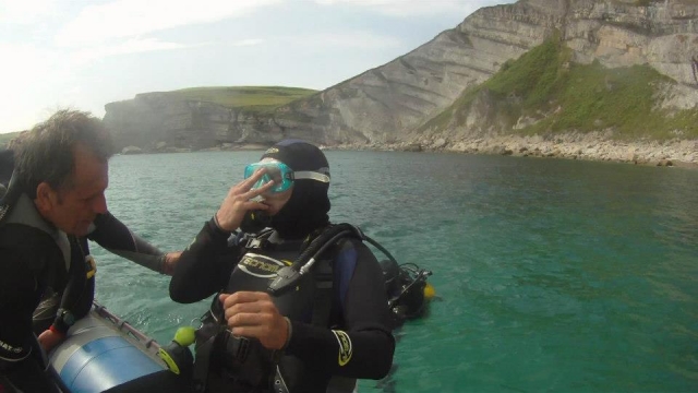 Nos tiramos desde la lancha