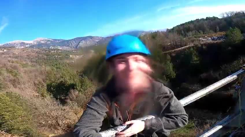 res_o-63989-puenting_de_helena-cunillera-rodriguez_1740502360809.mp4 res_o-63989-puenting_de_helena-cunillera-rodriguez_1740502360809.mp4