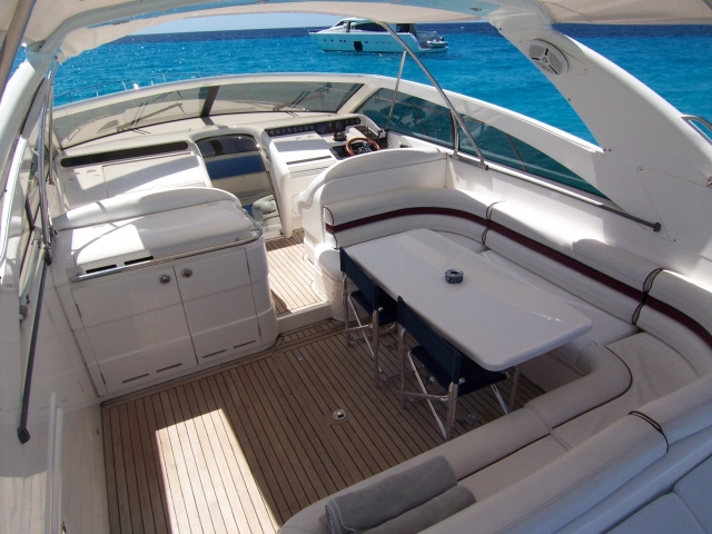  Princess V55 Deck Barcoibiza Yachtcharter 