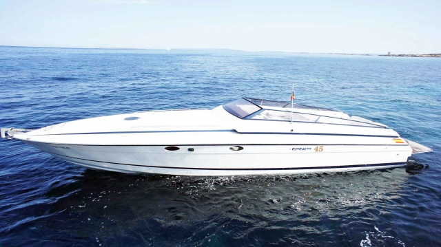  Cherokee 45 Barcoibiza Charter de iate