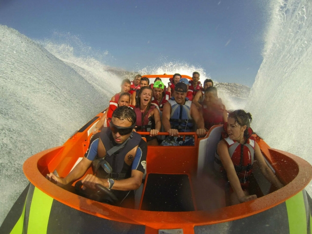  speedboat in Roses 