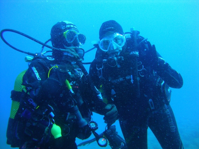 Divers in pairs