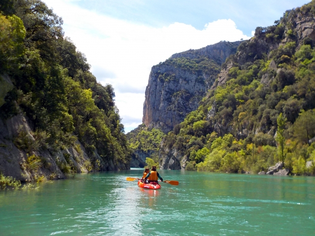  Kayaking in Huesca 