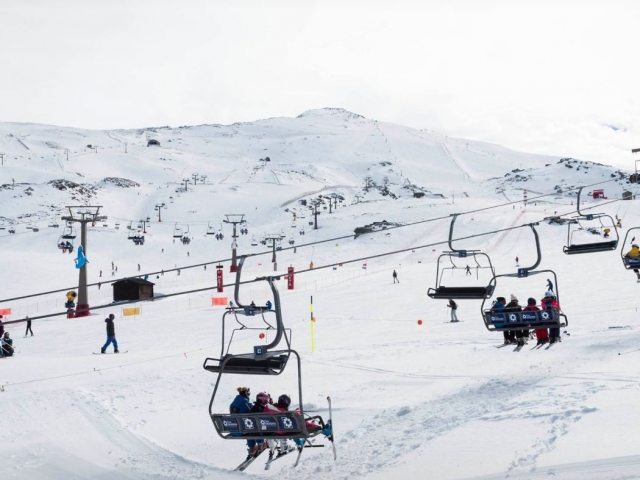  Chairlift travel 
