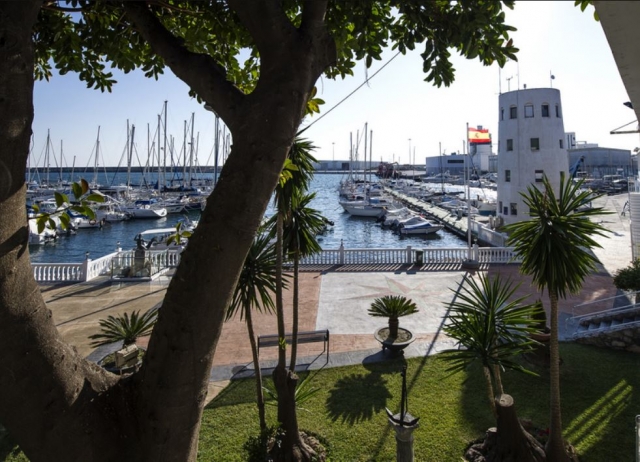  Jardins du club nautique 