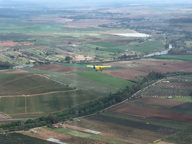  Survoler des champs cultivés 