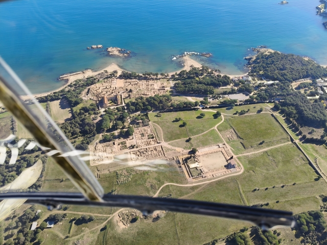 Review of Manuel about 30-minute helicopter ride over L'Estartit