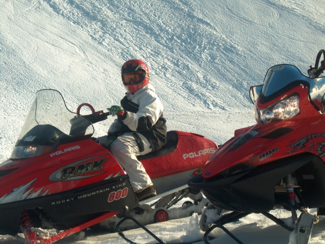 Excursión en motos de nieve 