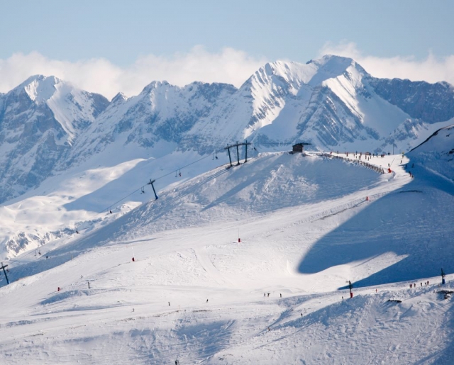  Taking advantage of the snow season 