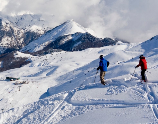  Contemplating the snowy season 