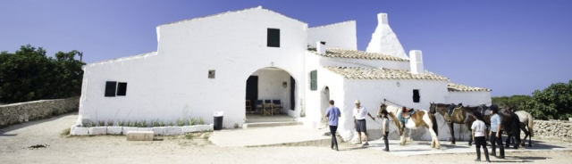 Haz turismo a caballo