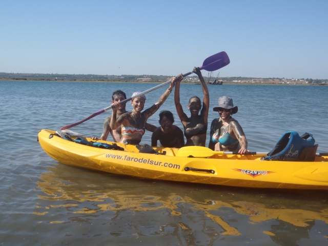  Kayak Group 