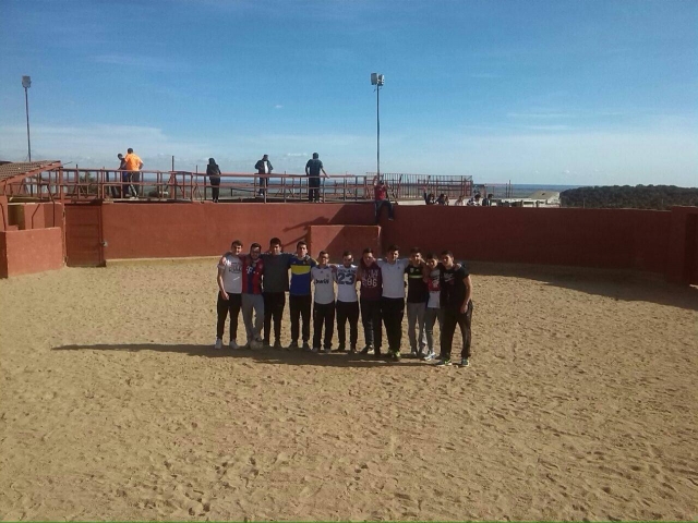 Amigos en la plaza de toros