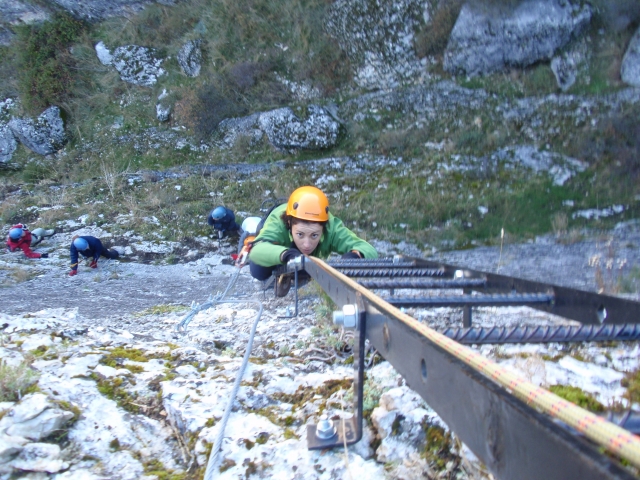 promoferrata4-amadablam-aventura-via-ferrata.jpg