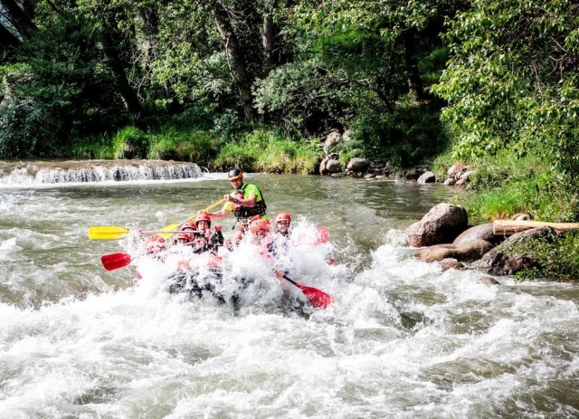  Mit dem Rafting-Lehrer auf dem Fluss Noguera 