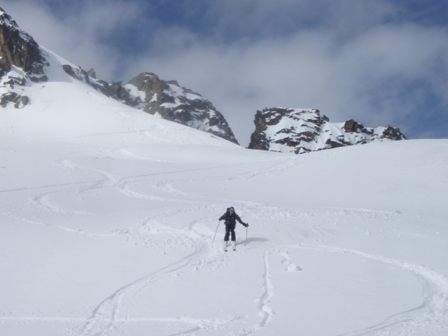  off-piste skiing 