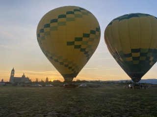 res_o-58332-paseo-en-globo_de_omaira_16858625284010.jpeg