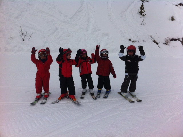  Giovani allievi di sci 