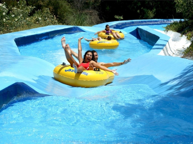 Bajando en donuts amarillos