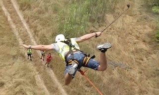 res-o-37301-puenting-de-enrique-vazquez-maldonado-1500812567800-copia.jpg